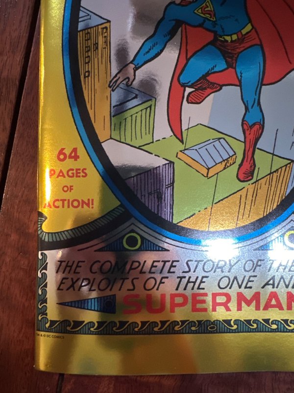 Superman #1 Foil Facsimile Edition Cover (1939)