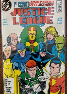 Justice League lot of 3 issues (1987) #1 included