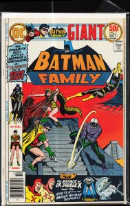The Batman Family #7 (1976) Batgirl and Robin