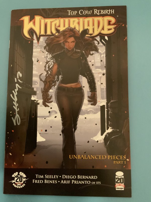 Witchblade #157 (2012) SIGNED BY TIM SEELEY