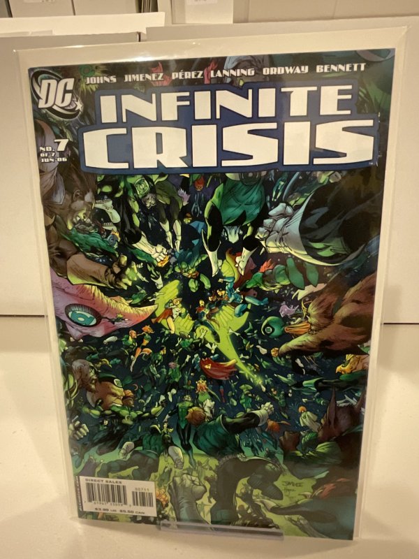 Infinite Crisis #7  2006  Final Issue!  Jim Lee Cover!