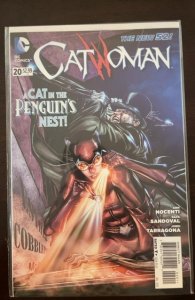 Group Lot of 25 Comics (See Details) Ms. Marvel, Catwoman, Batman