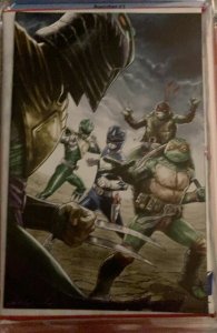 BOOM! Power Rangers Teenage Mutant Ninja Turtles #5, Galindo, 500 qty virgin.