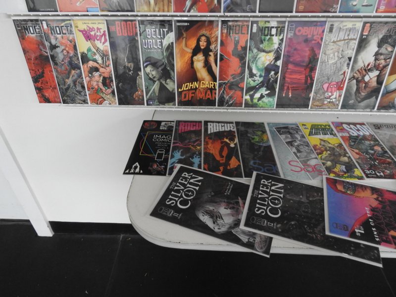 Huge Lot 140+ Comics W/ Gunslinger Spawn, Radiant Black, +More! Avg VF/NM Cond