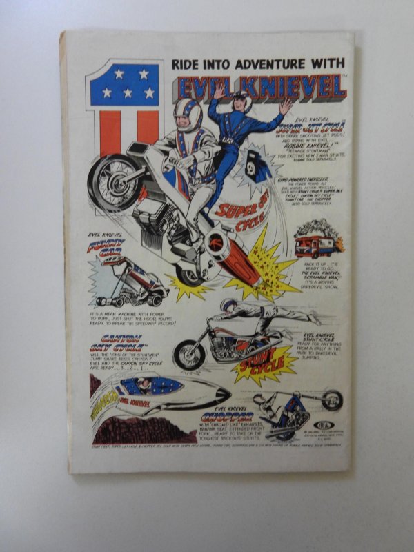 Inhumans #9 FN+ condition