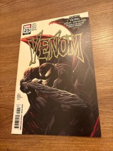 Lot Of 5 Venom Marvel Comic Books # 25 26 27 + Annual # 1 1 VF-NM 26 J378