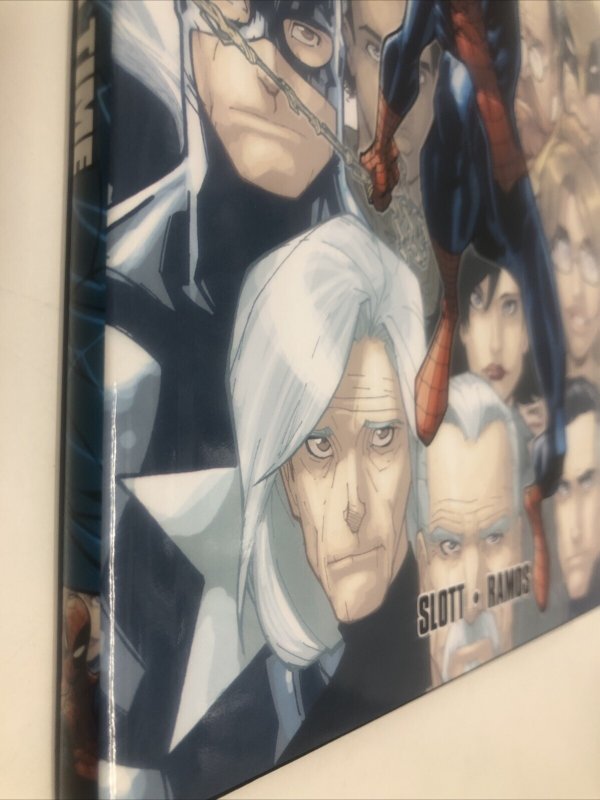 Bog Time The Amazing Spider-Man (2011) HC • Marvel Universe • Dan Slott • Ramos