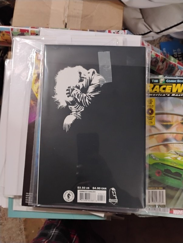 SIN CITY THAT YELLOW BASTARD   # 6  1996 DARK HORSE FRANK MILLER