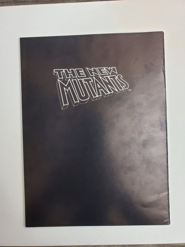 Marvel Graphic Novel #4 The New Mutants (1982)