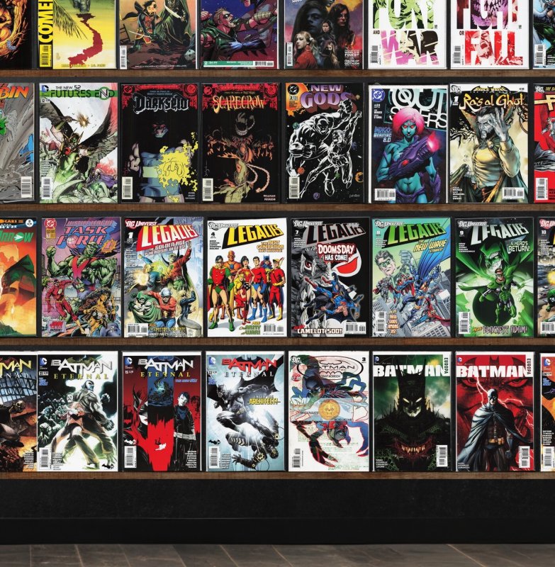Huge Lot 150+ Comics with Batman Eternal, Detective Comics, Deathstroke & More!