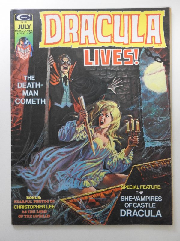 Dracula Lives #7 (1974) She-Vampires of Castle Dracula! Beautiful Fine- Cond!