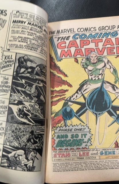 Marvel Super-Heroes #12 (1967)first solo iconic book tape pull front/rippling