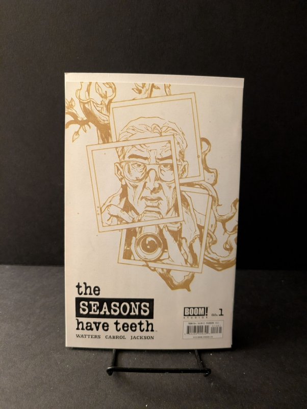 The Seasons Have Teeth #1 Duncan Fegredo Cover (2023)
