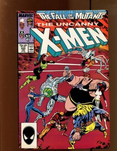 Uncanny X Men #225 - Marc Silvestri Art! (7.0/7.5) 1988