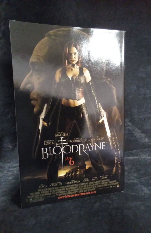 Digital Webbing Presents #27 (2005)