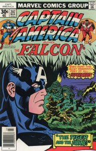 Captain America #207 (1977) NM- 9.2 Comic Book