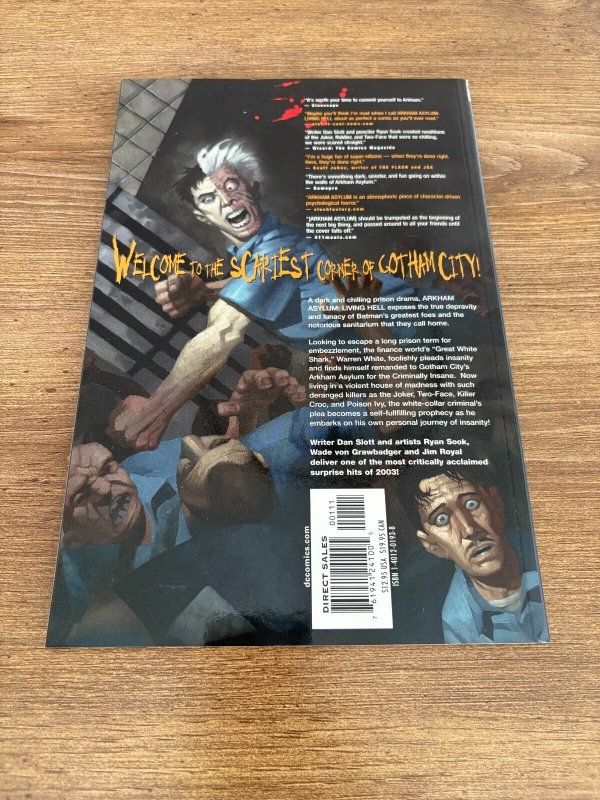 Arkham Asylum Living Hell TPB DC Comics Graphic Novel Comic Book Batman 6 J304
