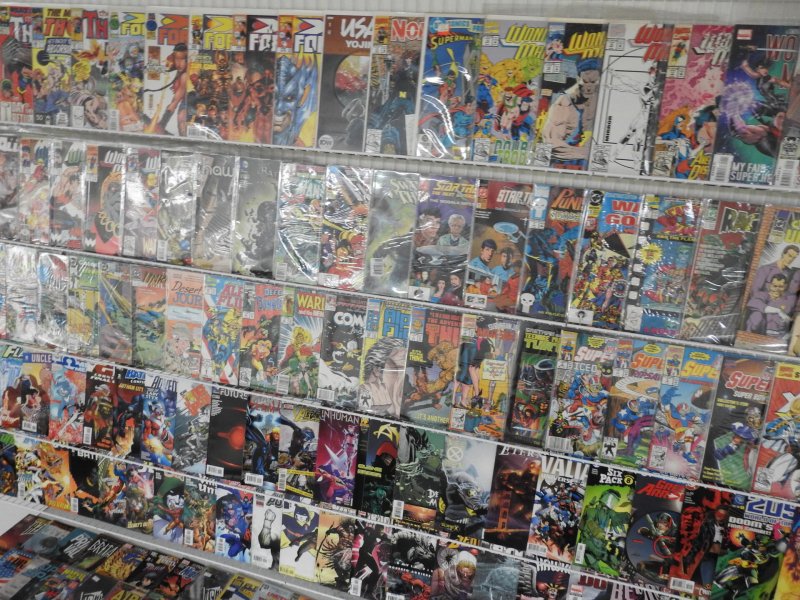 Huge Lot 170+ Comics W/ Wonder Man, Superman, Dracula+ Avg Fine/VF Condition!