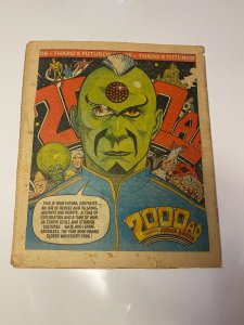 2000 AD Judge Dredd Prog 200 IPC MAGAZINES LTD. UK Comic Newspaper 10 KM48