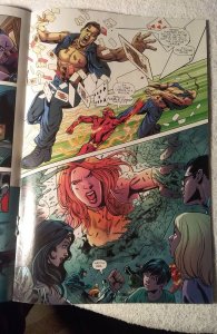 Justice League #10 Wal-Mart Cover (2017) buy 1 get a surprise book free