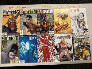 Lot of 10 Comic Lot (see pictures) 308-26