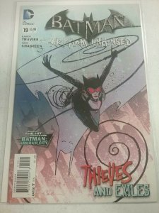 BATMAN ARKHAM UNHINGED #19 DEC 2013 CATWOMAN PENGUIN DC  COMIC NW129