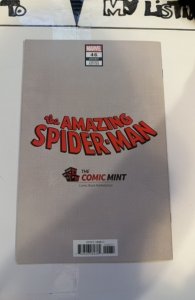 The Amazing Spider-Man #46 Momoko Cover B (2020)