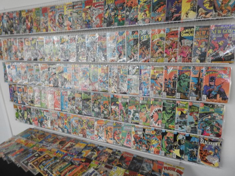 Huge Lot 170+ Comics W/ Justice League, Green Lantern, Swamp Thing, +More Avg FN