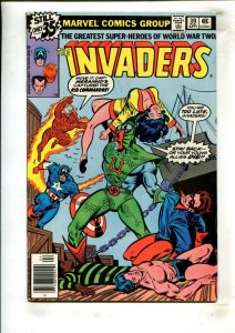 THE INVADERS #39 (7.0) BACK FROM THE GRAVE!! 1979