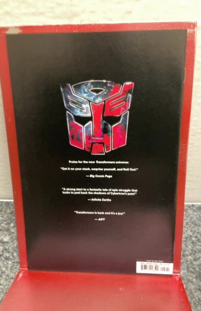 Transformers: Galaxies #2 Cover B (2019)