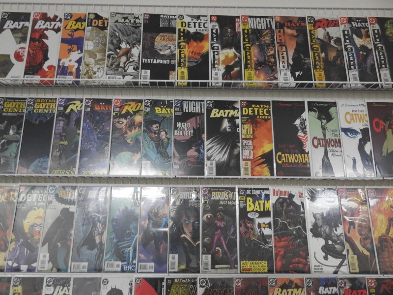 Huge Lot 130+ Comics W/ Batman, Batgirl, Catwoman, +More! Avg VF+ Condition!