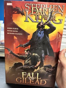 Stephen King's Dark Tower: The Fall of Gilead, NEW, 2011-11-02,