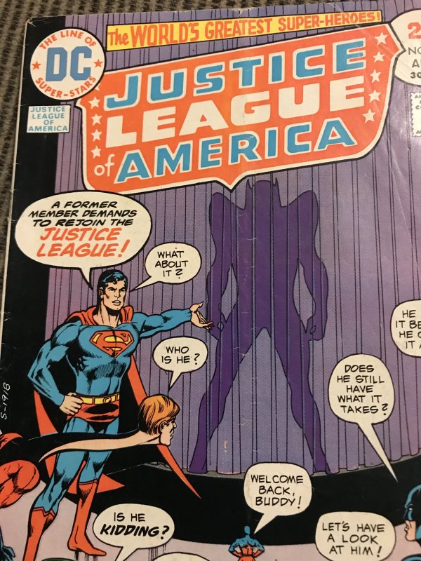 Justice League of America #117 : DC 4/75 Fn; Hawkman rejoins