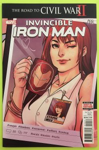 INVINCIBLE IRON MAN 10 CIVIL WAR ll  MARVEL 2016