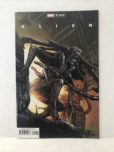 Alien #5 Variant