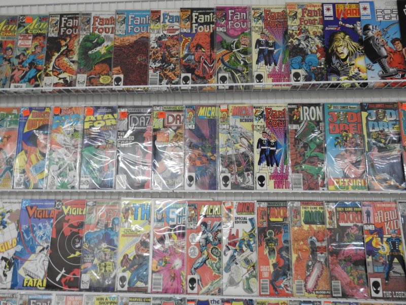 Huge Lot 160+ Comics W/ Fantastic Four, Iron Man, Thor + Avg VF- Condition!