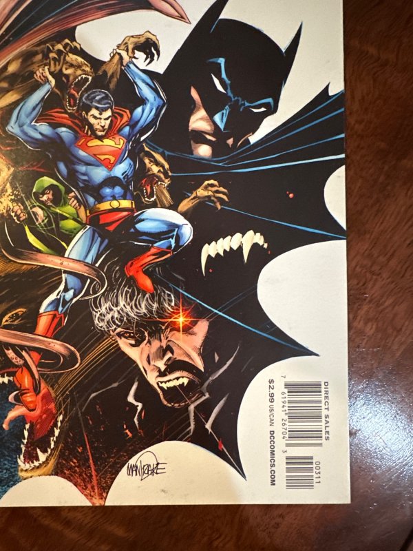 Superman and Batman vs. Vampires and Werewolves #3 (2009)