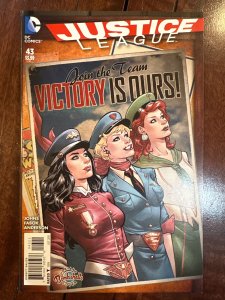 Justice League #43 Variant Cover (2015)