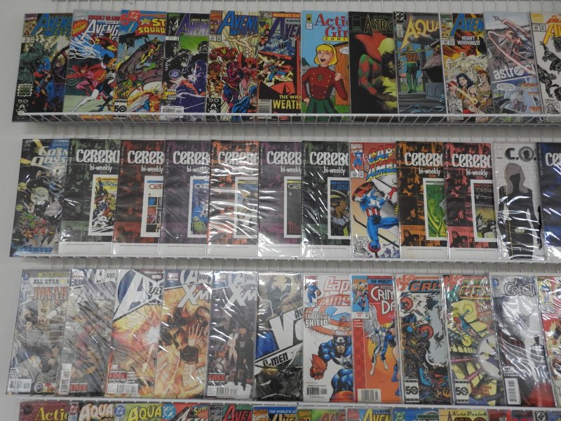 Huge Lot 120 Comics W/ Avengers, Cerebus, AvX, Alpha Flight+ Avg VF- Condition!