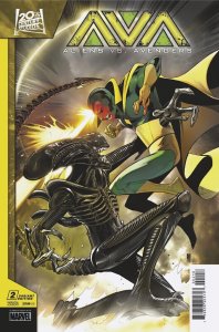 (2024) ALIENS VS AVENGERS #2 PACO MEDINA 1:25 VARIANT COVER