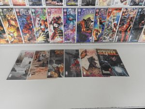 Huge Lot 160+ Comics W/ Dark Knights, Flash, Doomsday Clock+ Avg VF-NM Condition