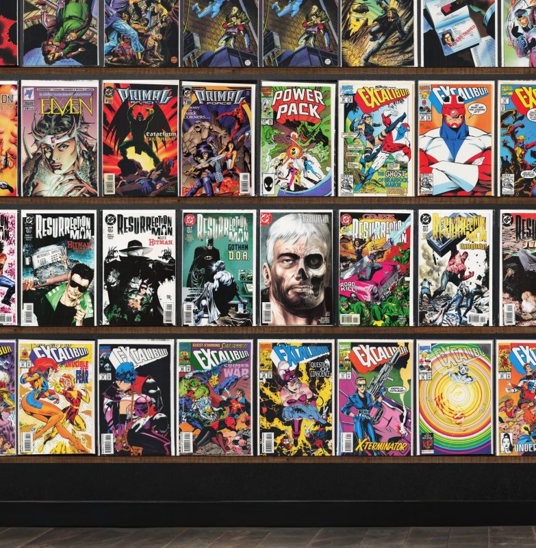 Huge Lot 150+ Comics with Excalibur, Eternal Warrior, Resurrection Man & More!