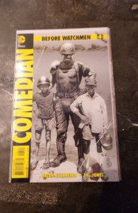 Before Watchmen: Comedian #4 (2013)