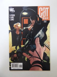Catwoman #60 (2006) NM- condition