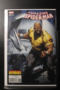 The Amazing Spider-Man #18 Defenders Variant (2016)