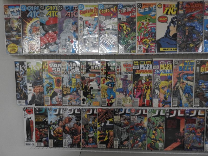 Huge Lot of 150+ Comics W/ JLA, Detective Comics, Hawkman Avg. VF- Condition!