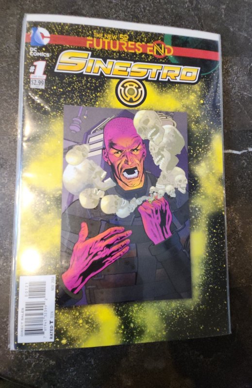 Sinestro: Futures End Newsstand Edition (2014)