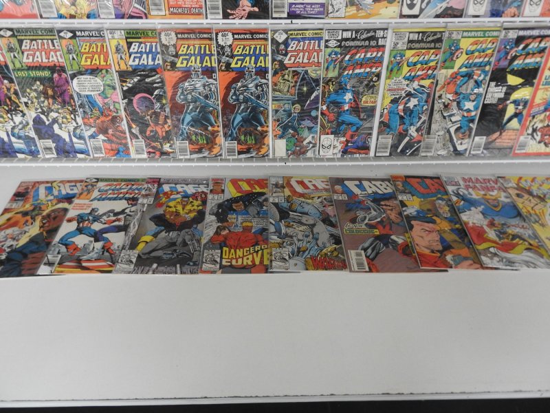 Huge Lot 120+ Comics W/ Marvel Team-Up, X-Men, Captain America, +More! Avg FN+ !