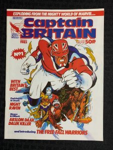1985 CAPTAIN BRITAIN Marvel UK Magazine #1 FN 6.0 Alan Davis