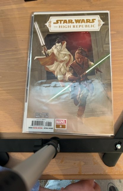 Lot of 16 Comics (See Description) Star Wars, Stranger Things Six